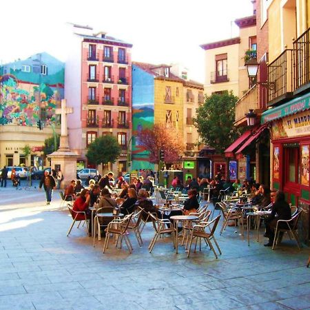 I ❤ Madrid Centre! La Latina - Plaza Mayor Esterno foto