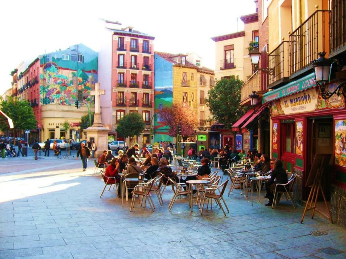 I ❤ Madrid Centre! La Latina - Plaza Mayor Esterno foto